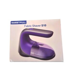 NIB Fabric Shaver
